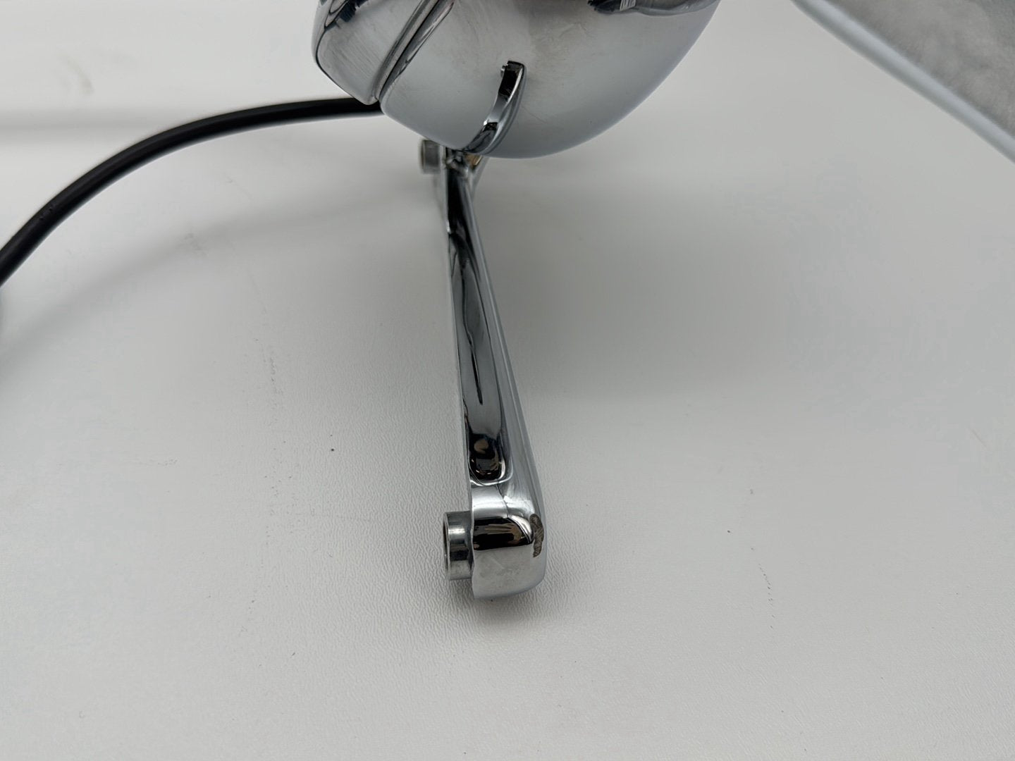 2008 Harley Softail Deluxe FLSTN OEM Front Turn Signal Indicators Aux Light Bar
