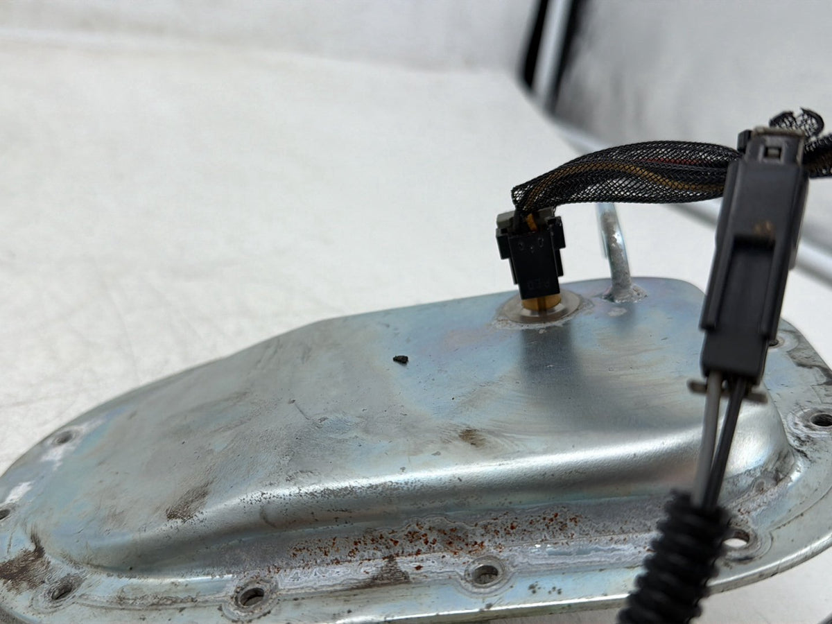 2007 Harley Dyna Street Bob FXDB OEM Fuel Pump Gas Gasoline Petrol Sending