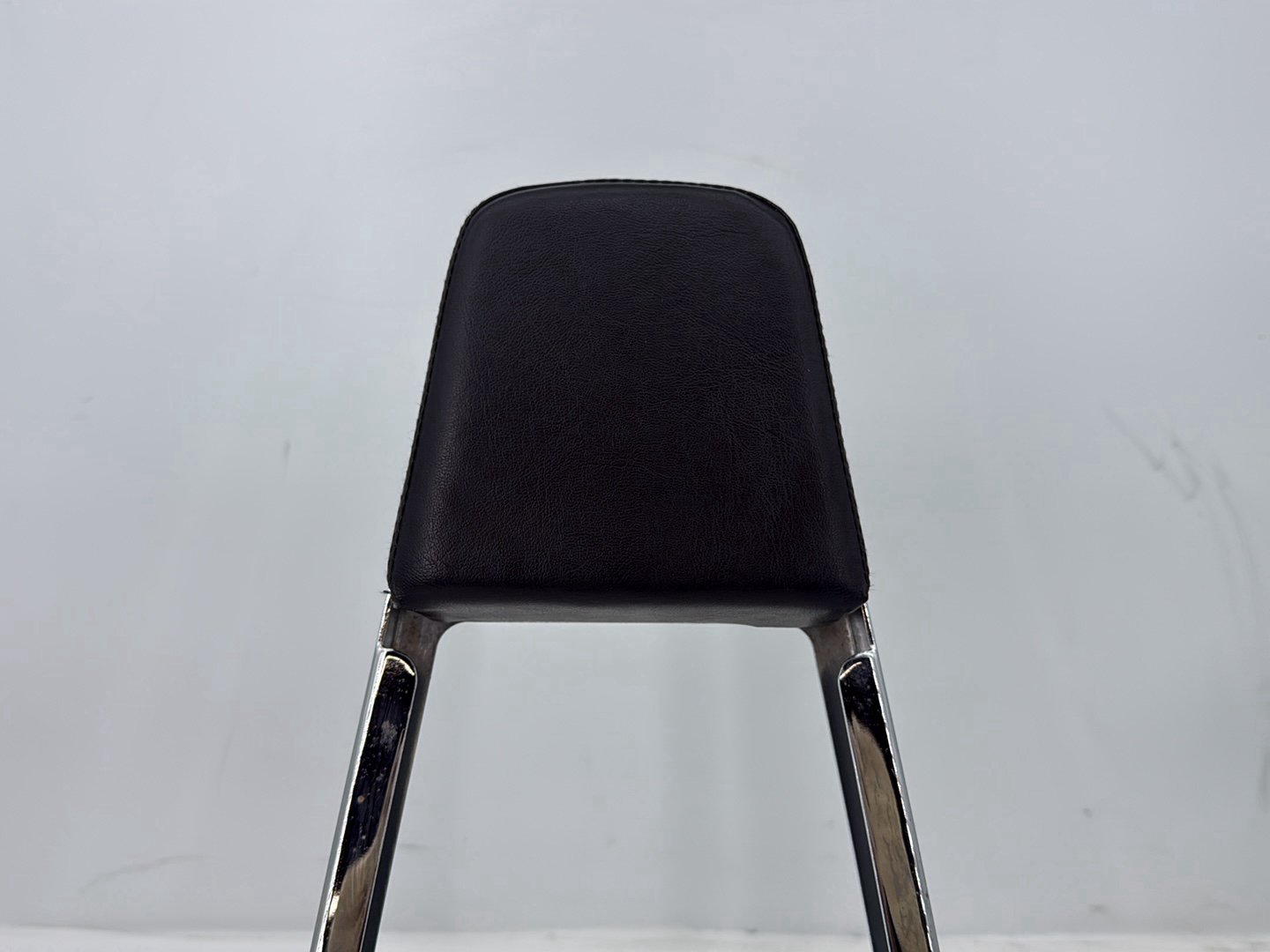 2003 Harley Sportster XL1200C 1200 Custom Anniversary OEM Rear Sissy Bar w/ Backrest Cushion Pad