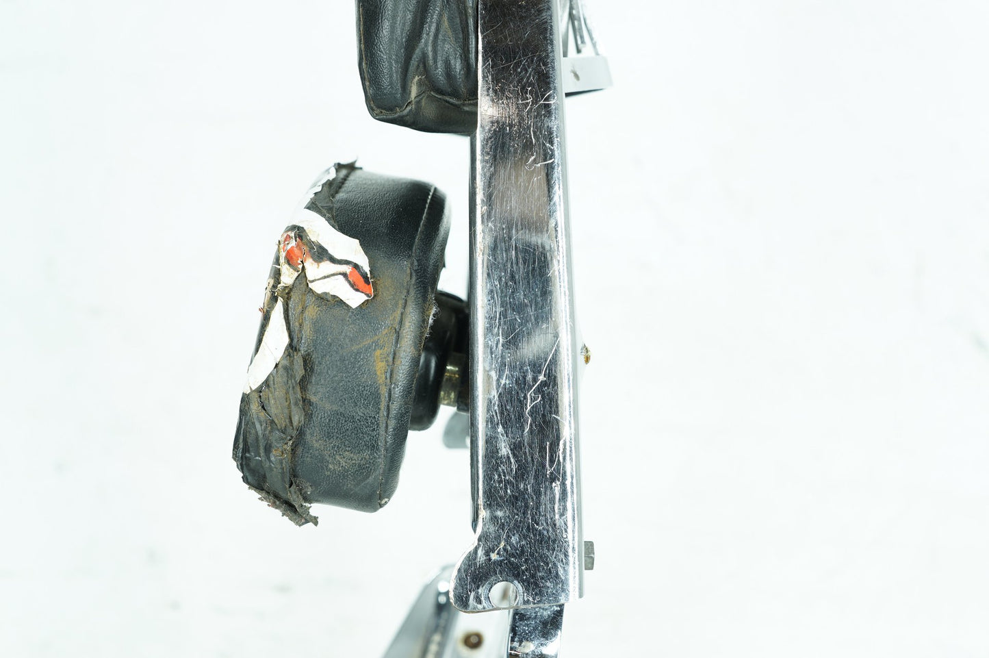 2004 - 2013 Harley-Davidson Sportster Custom Rear Sissy Bar w/ Backrest Cushion Pad  52866-06