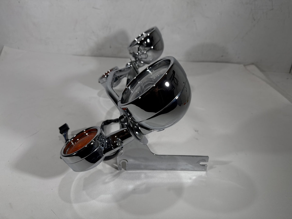 2004 Harley Road King Touring OEM Front Turn Signal Indicators Aux Light Bar