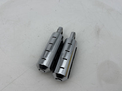 1999 - 2006 Harley-Davidson Softail Heritage Passenger Left & Right Foot Pegs Kuryakyn Small ISO-Pegs