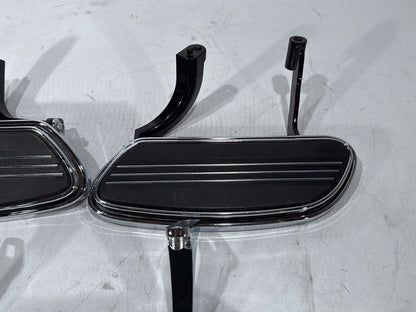 2010 Harley Street Glide Touring FLHX OEM Left Right Driver & Pass Floorboard Foot Rest