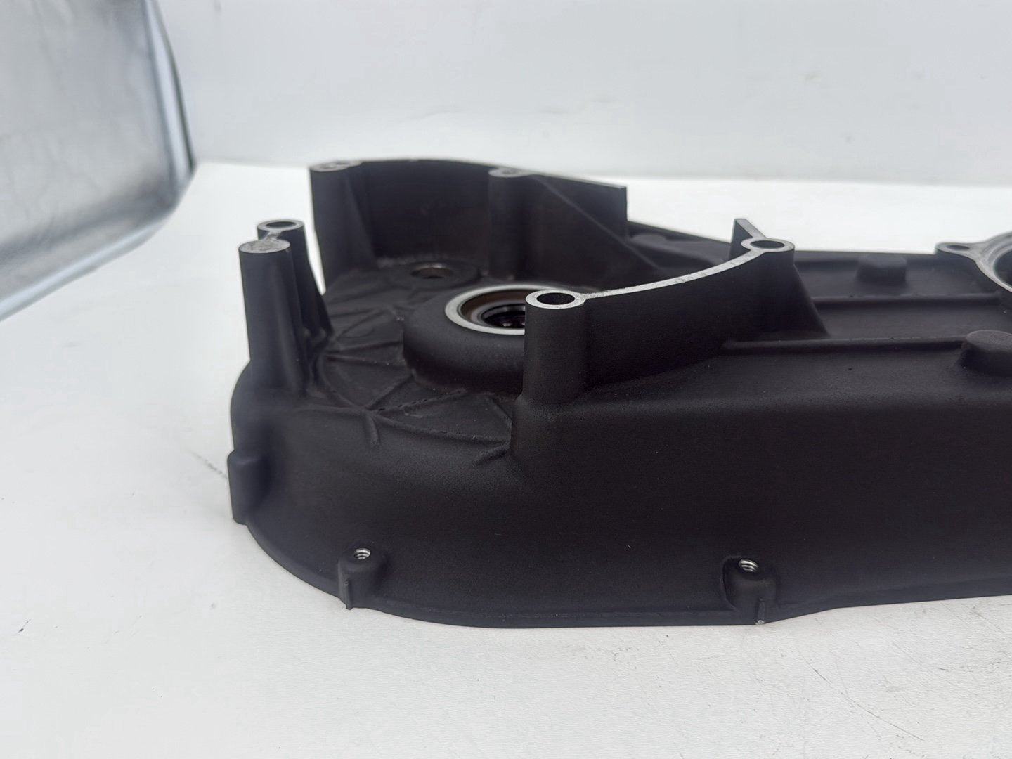 2005 Harley Touring FLHRCI Road King Classic OEM Inner Primary Clutch Cover