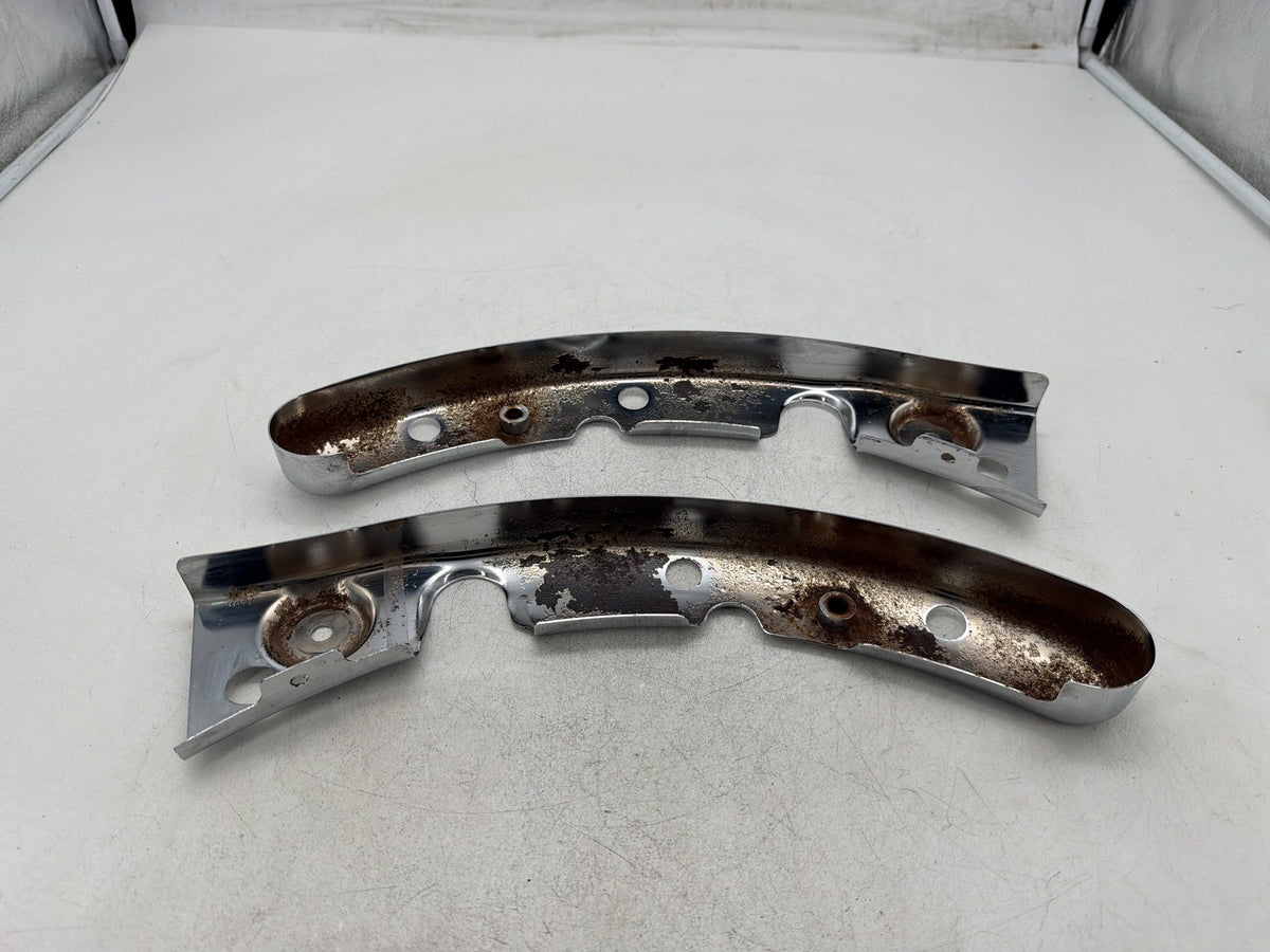 10 Harley Electra Glide Touring Ultra OEM Rear Left Right Fender Struts Bracket