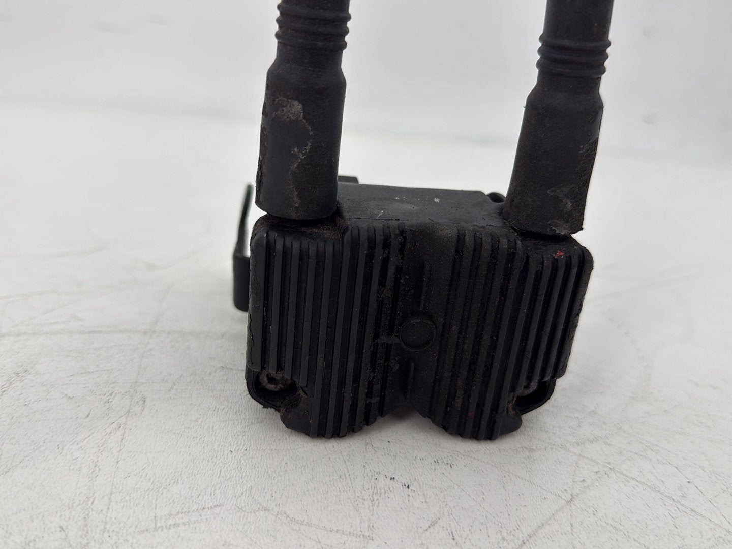 2006 Harley Touring FLHRI Road King OEM Ignition Coil Spark Igniter