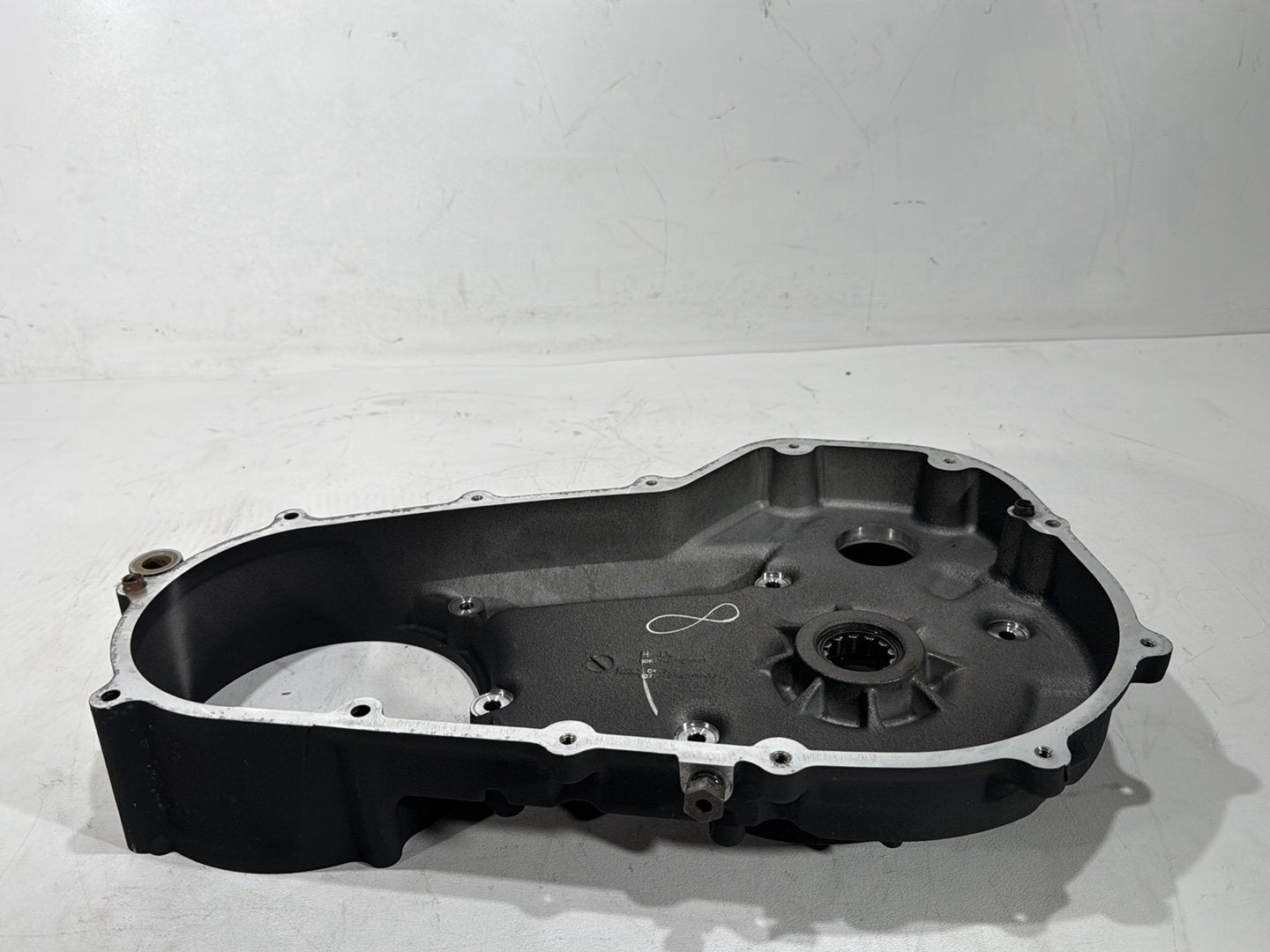2010 Harley Street Glide Touring FLHX OEM Inner Primary Clutch Cover