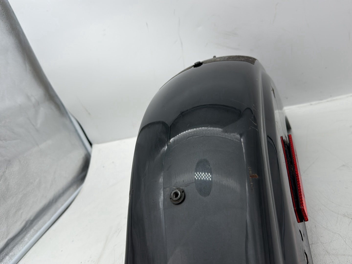 2005 Harley Dyna FXDWG Wide Glide OEM Rear Wheel Fender Panel