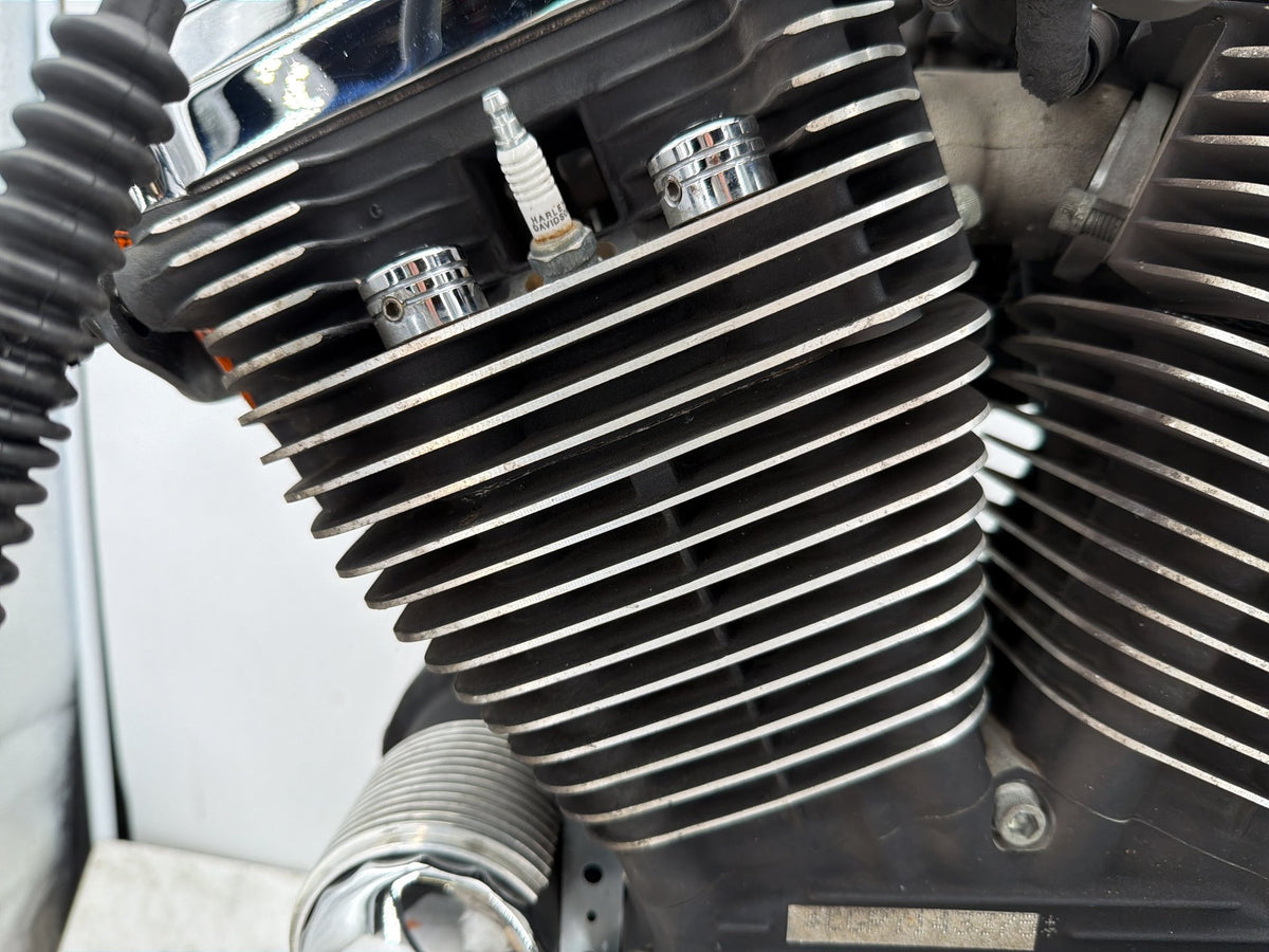 00 Harley Sportster 1200 Custom XL1200C CARB 1200 Engine Motor Transmission 38K
