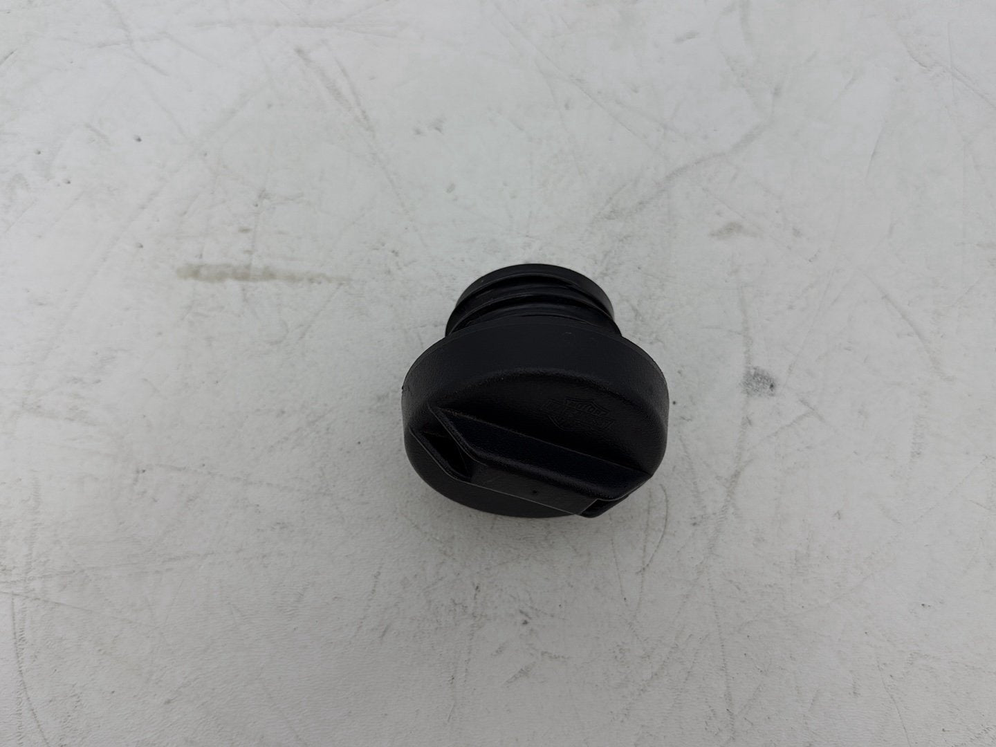 2007 - 2012 Harley-Davidson Touring Electra Glide Ultra Fuel Gas Tank Cap Bushing Hub 61274-92