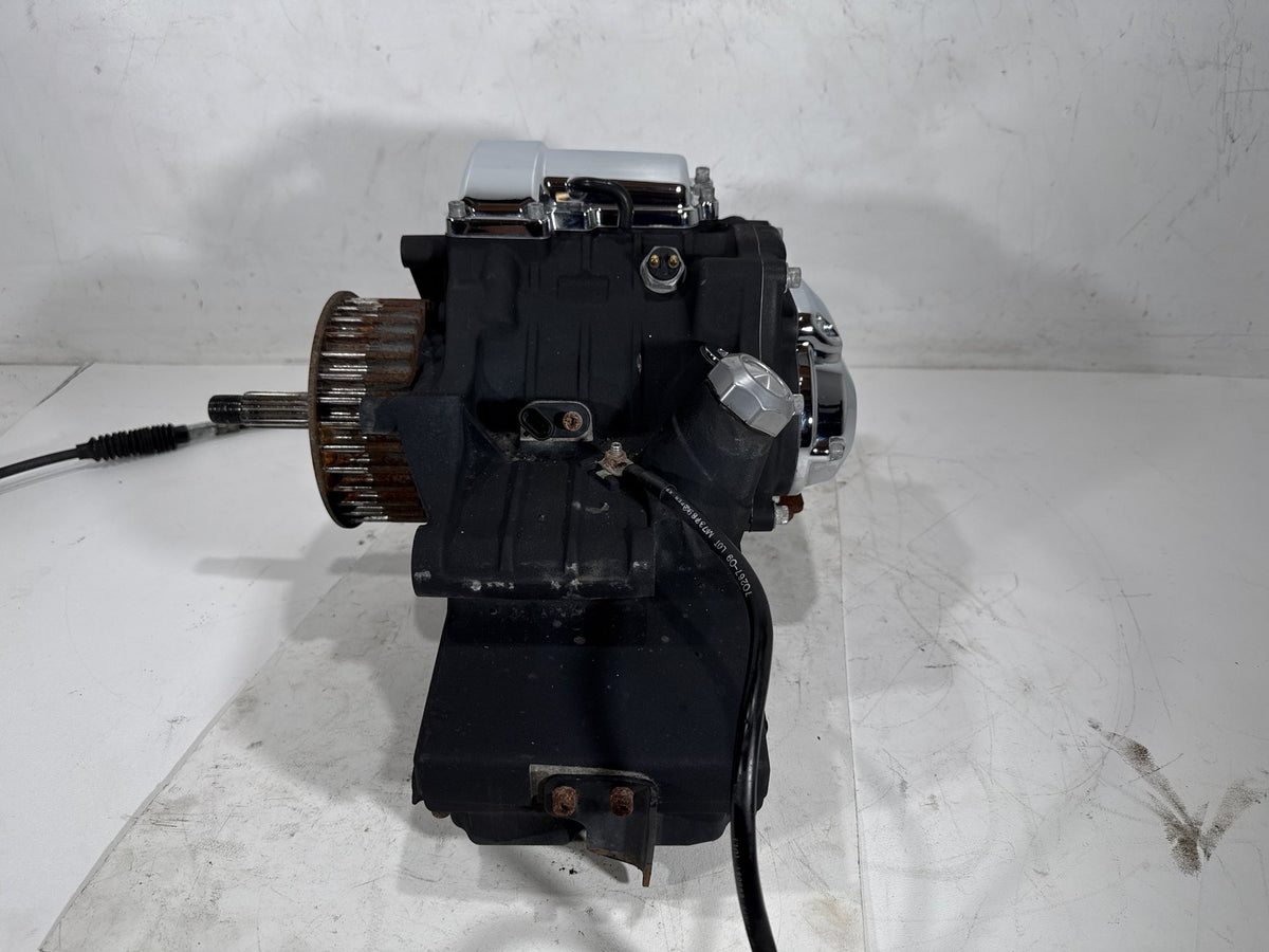 2011 Harley Road King Touring FLHR OEM 6 Speed Transmission Gearbox