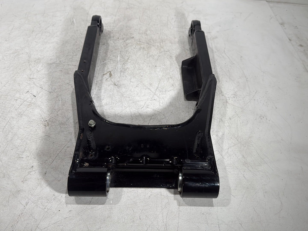 2007 Harley Electra Glide Touring Ultra OEM Rear Fork Swingarm Swing Arm