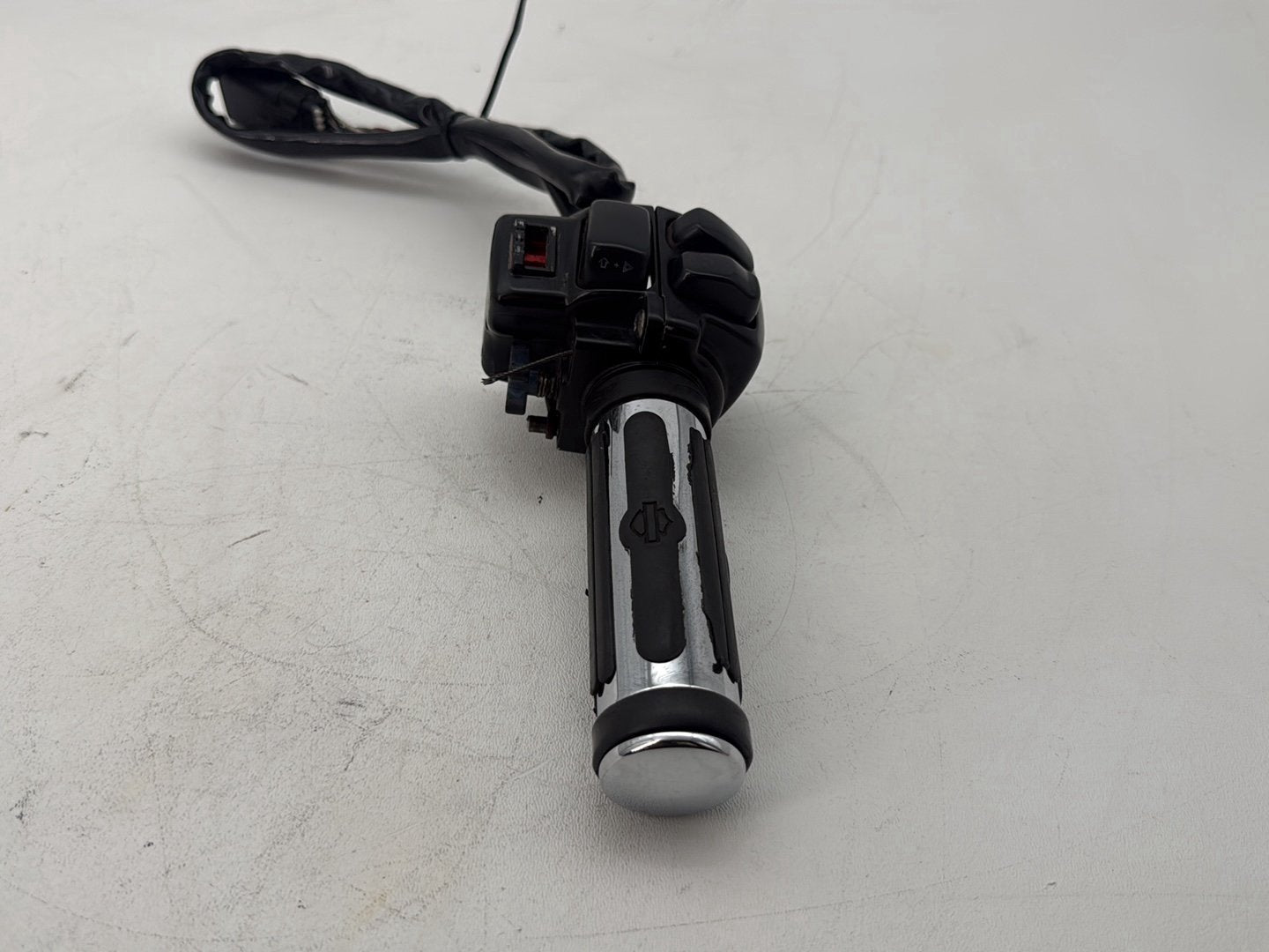 2007 Harley Touring FLHTP Electra Glide Police OEM Right Engine Start Kill Switches Controls