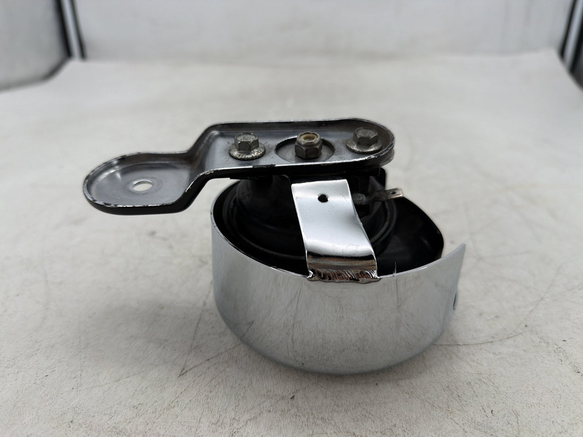 2001 Harley Fat Boy Softail FLSTF OEM Horn Signal Klaxon Chrome Cover 69012-93A