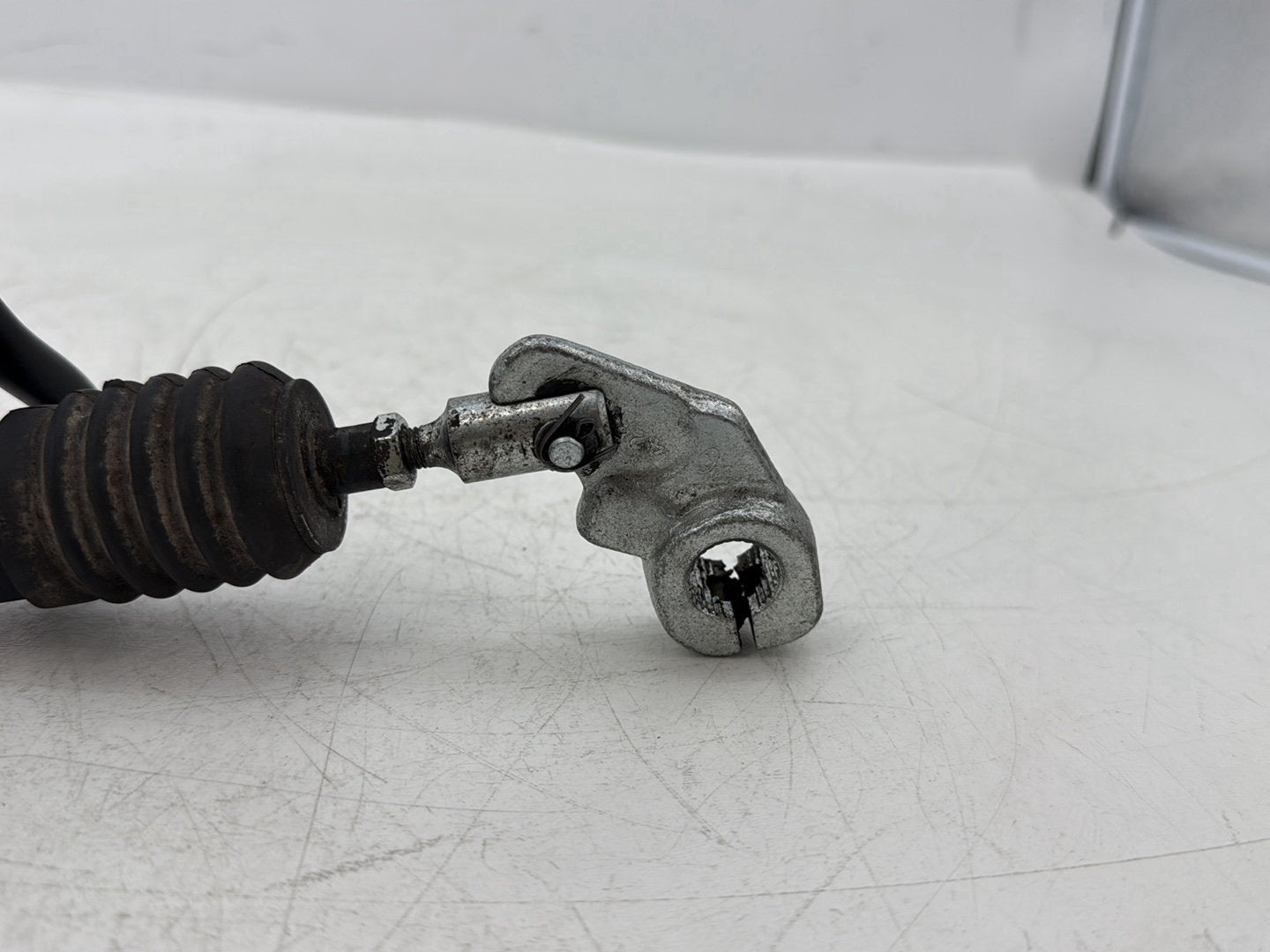 95 Harley Touring Electra Glide Classic OEM Rear Back Stop Brake Master Cylinder