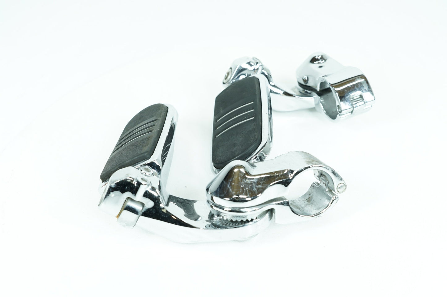 2007 - 2012 Harley-Davidson Touring Street Glide Front Right Left Highway Foot Pegs 50211-04, 50198-97