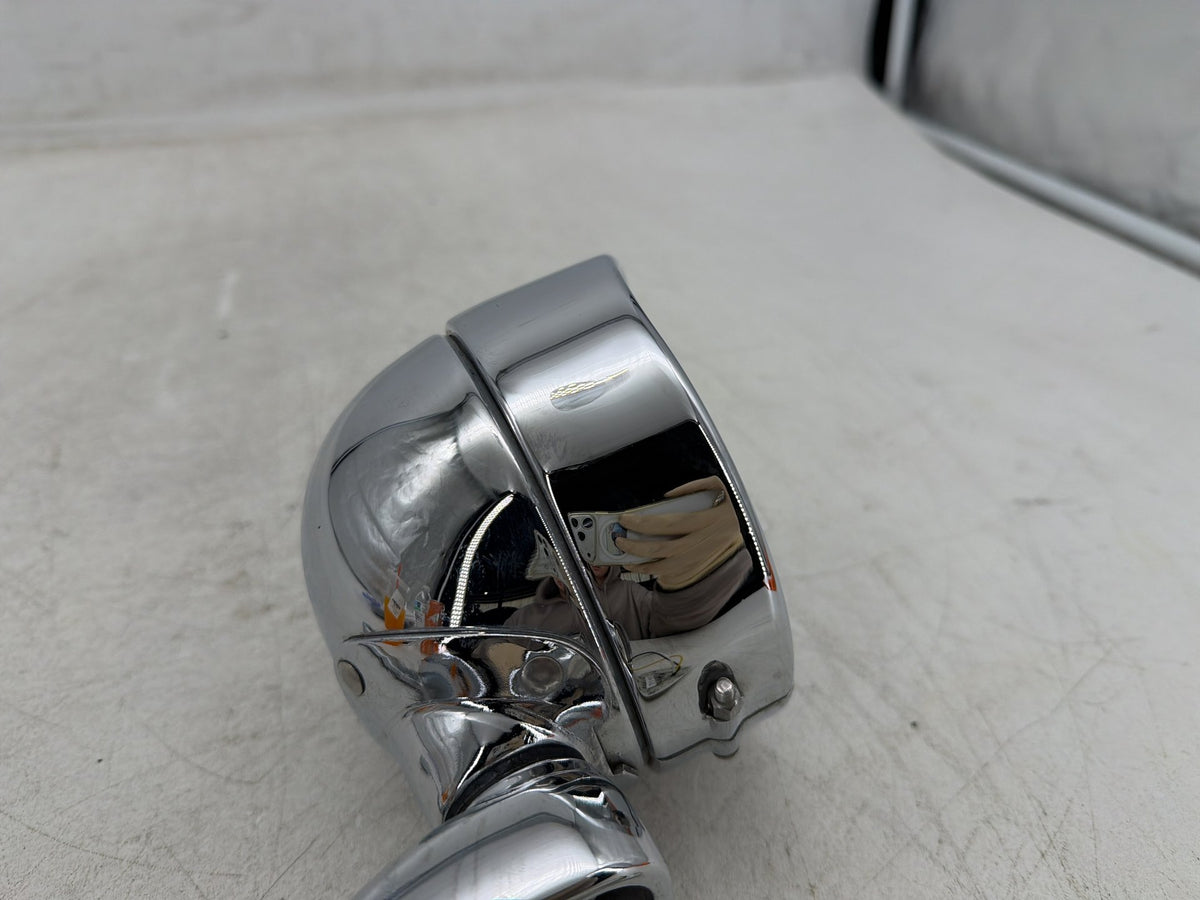 2015 Harley Electra Glide Touring Ultra OEM Front Right 1 Turn Signal Indicator