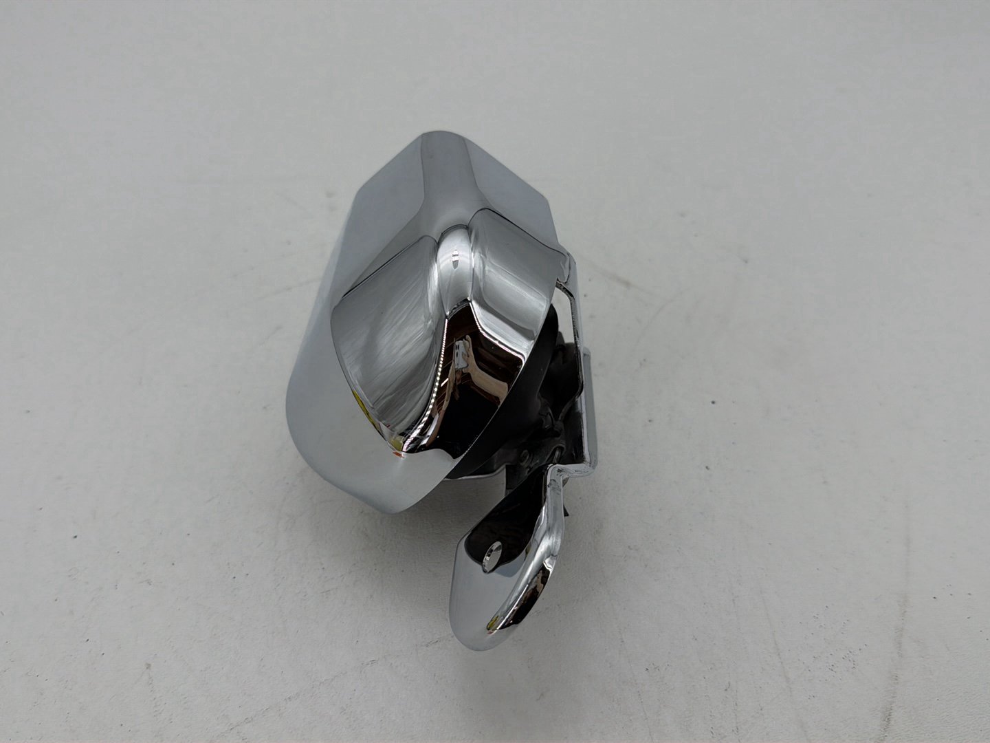2011 Harley Heritage Softail Classic FLSTC OEM Horn Signal Klaxon Chrome Cover