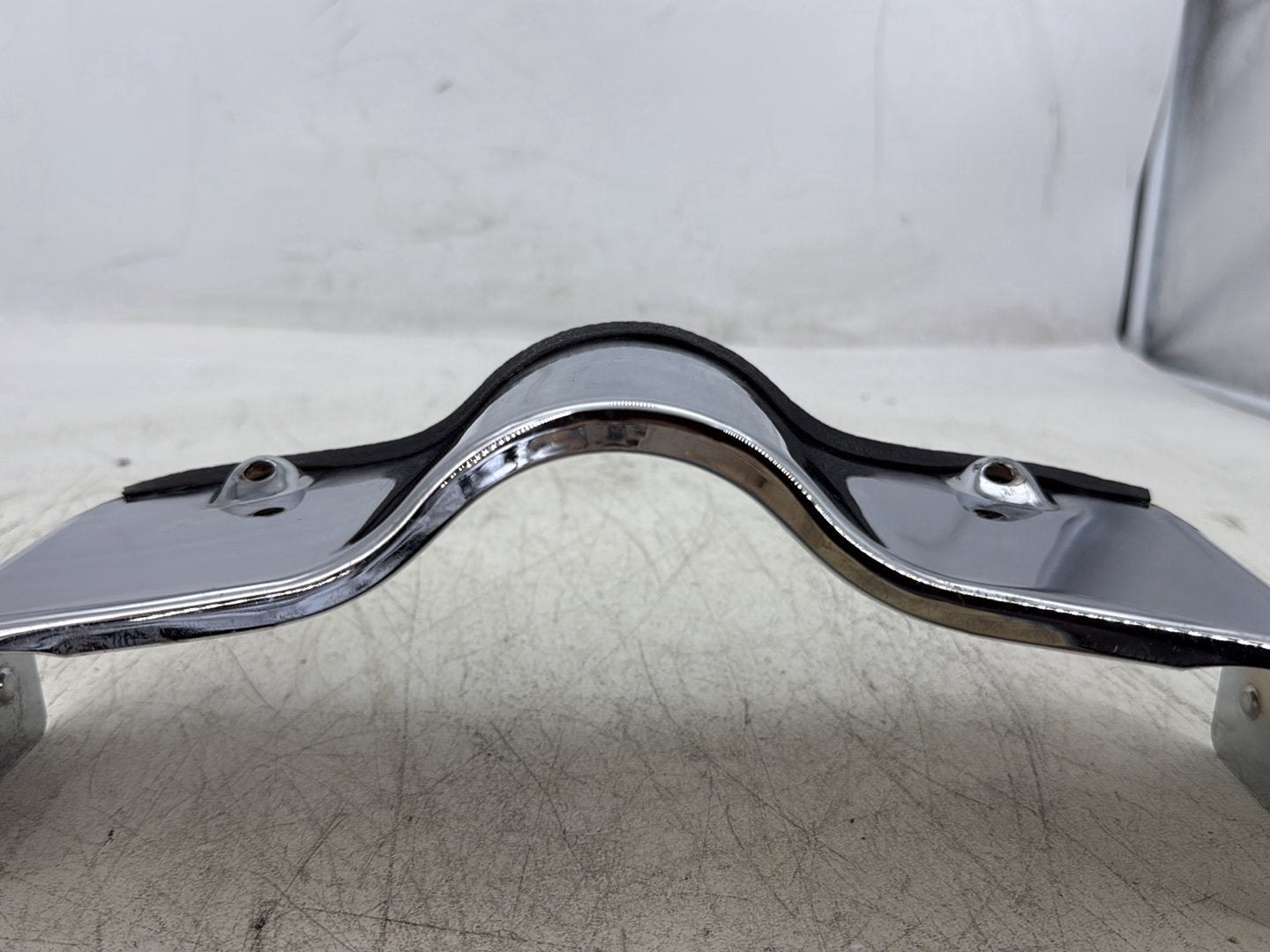 2007 Harley Touring FLHTC Electra Glide Classic OEM Front Lower Fairing Outer Skirt 58208-96A