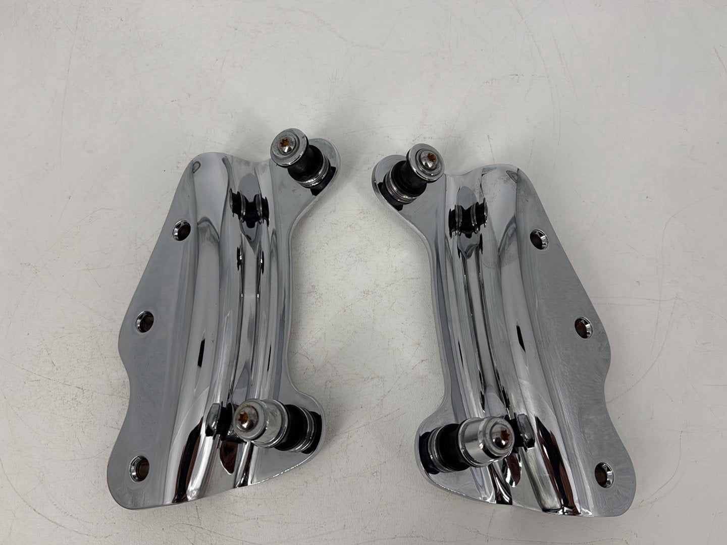 2008 - 2016 Harley-Davidson Touring Street Glide 5 Point Detachable Docking Hardware 54246-09