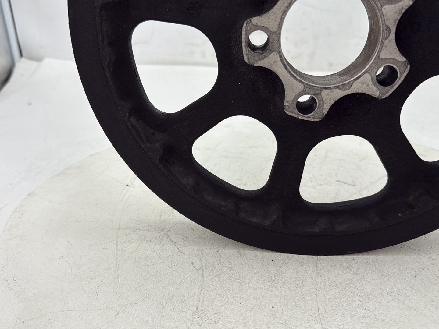 2006 Harley Dyna FXDWGI Wide Glide OEM Rear Driver Pulley Sprocket