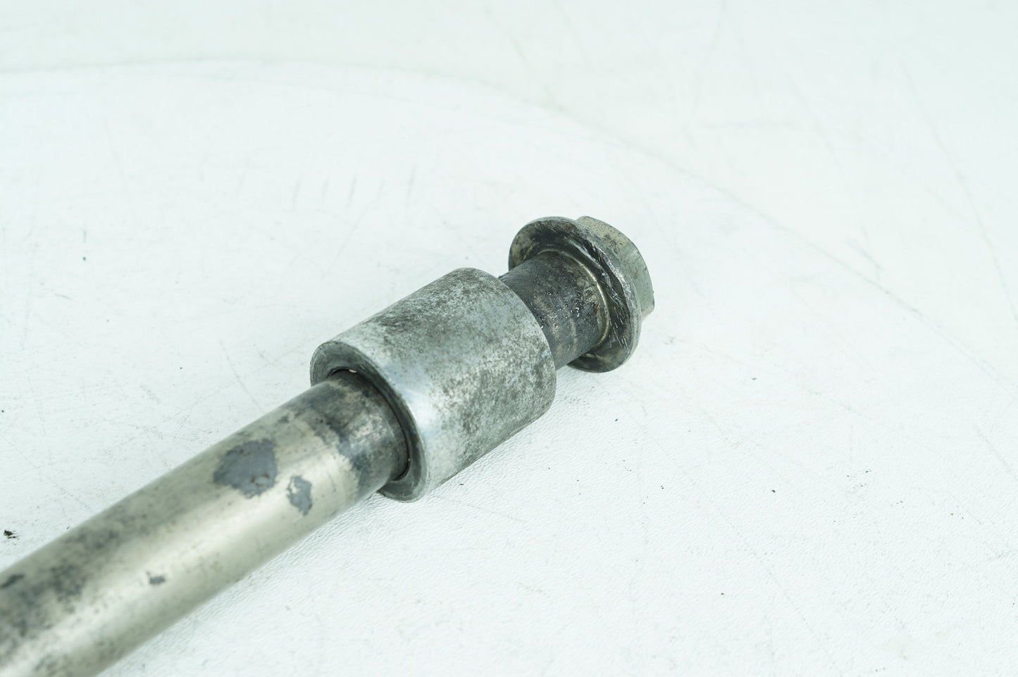 2004 - 2013 Harley-Davidson Sportster Low Rear Wheel Axle Bolt Shaft 41176-08