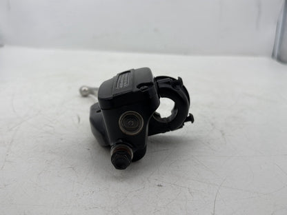 2014 Harley Street Glide Touring FLHXS OEM Front Right Brake Lever Master Cylinder