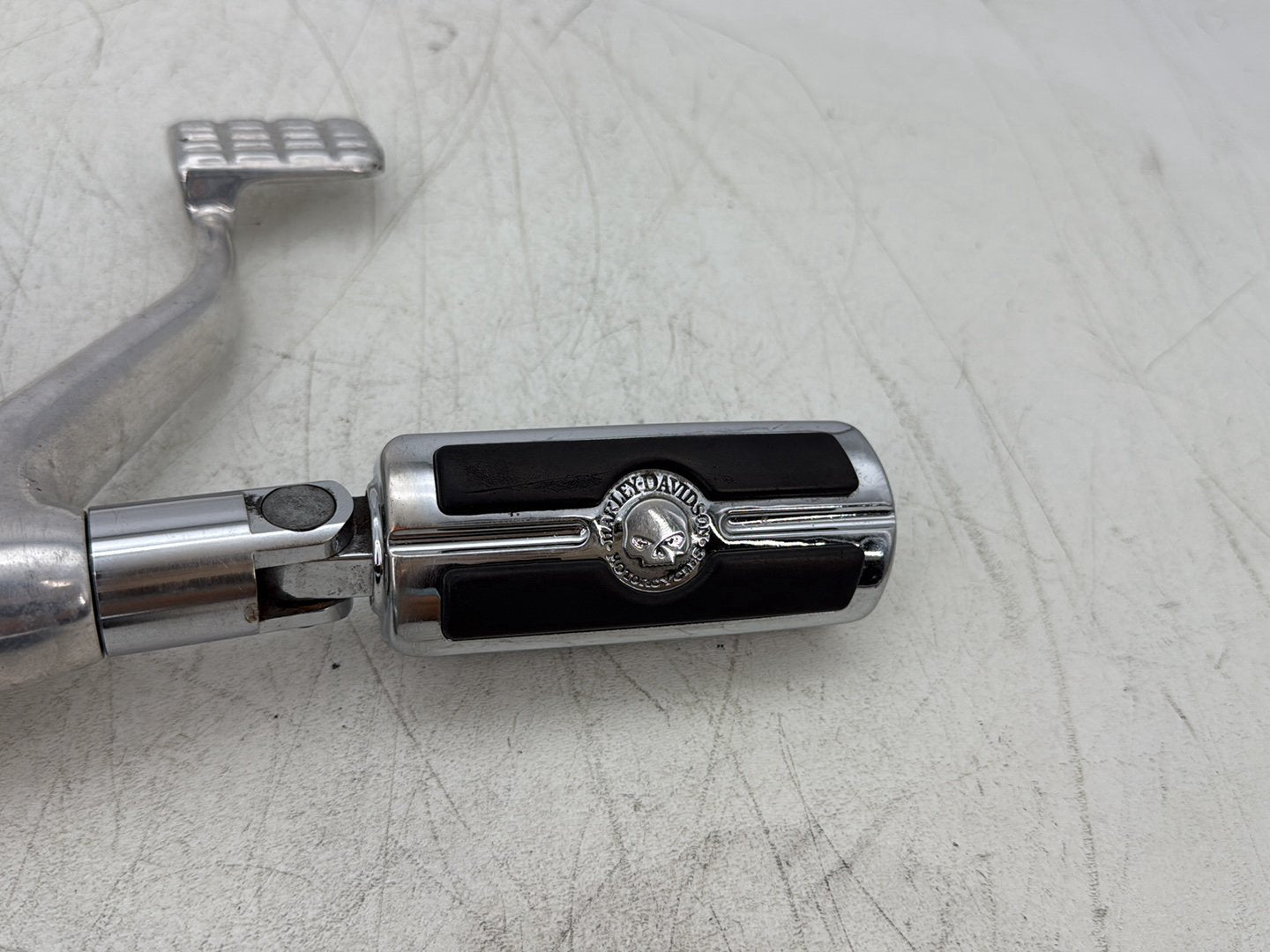 2006 Harley Sportster XL883L 883 Low OEM Left Right Foot Brake Control Pegs