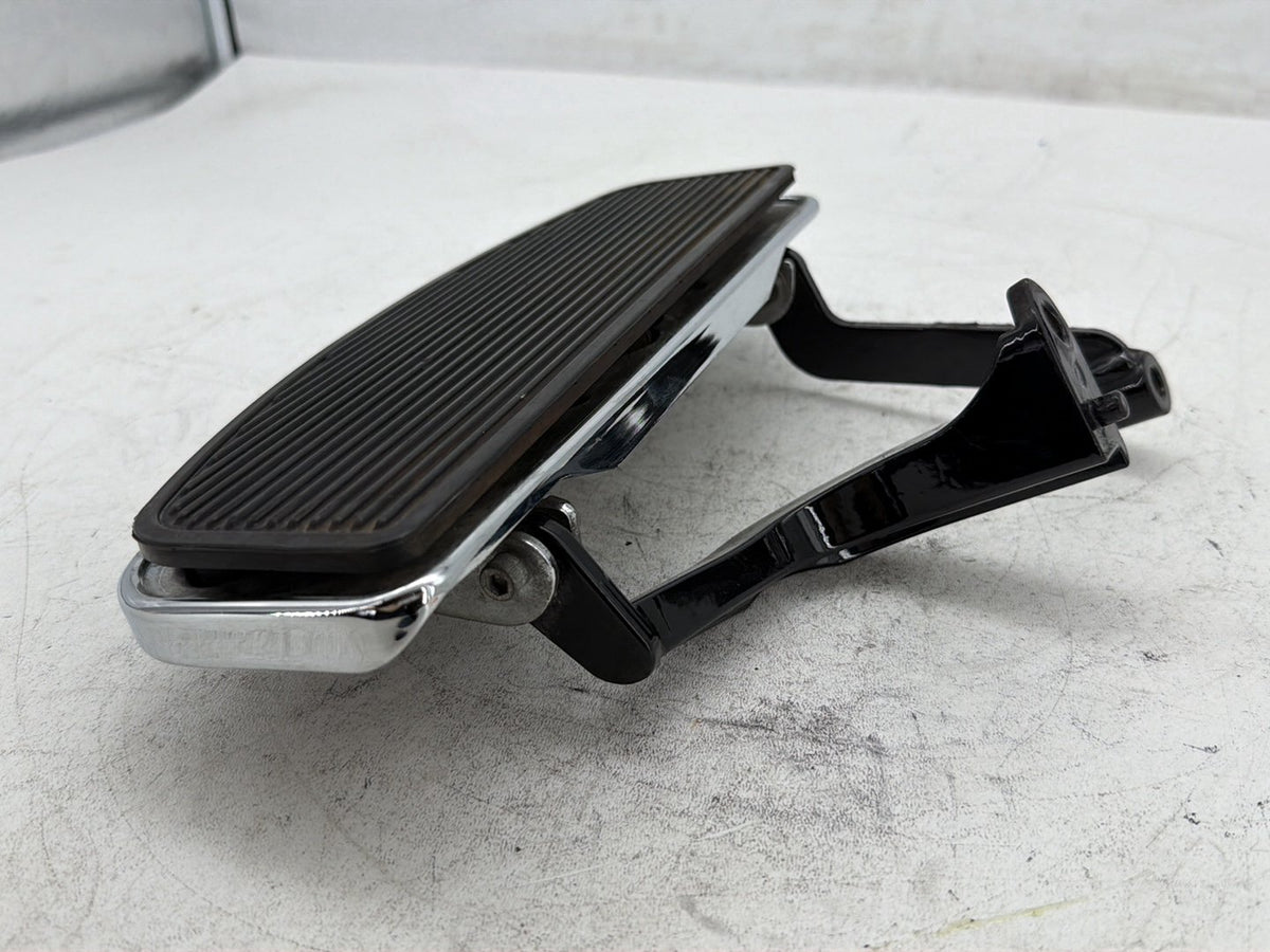 2015 Harley Electra Glide Touring Ultra Low OEM Left Driver 1 Floorboard Foot Rest