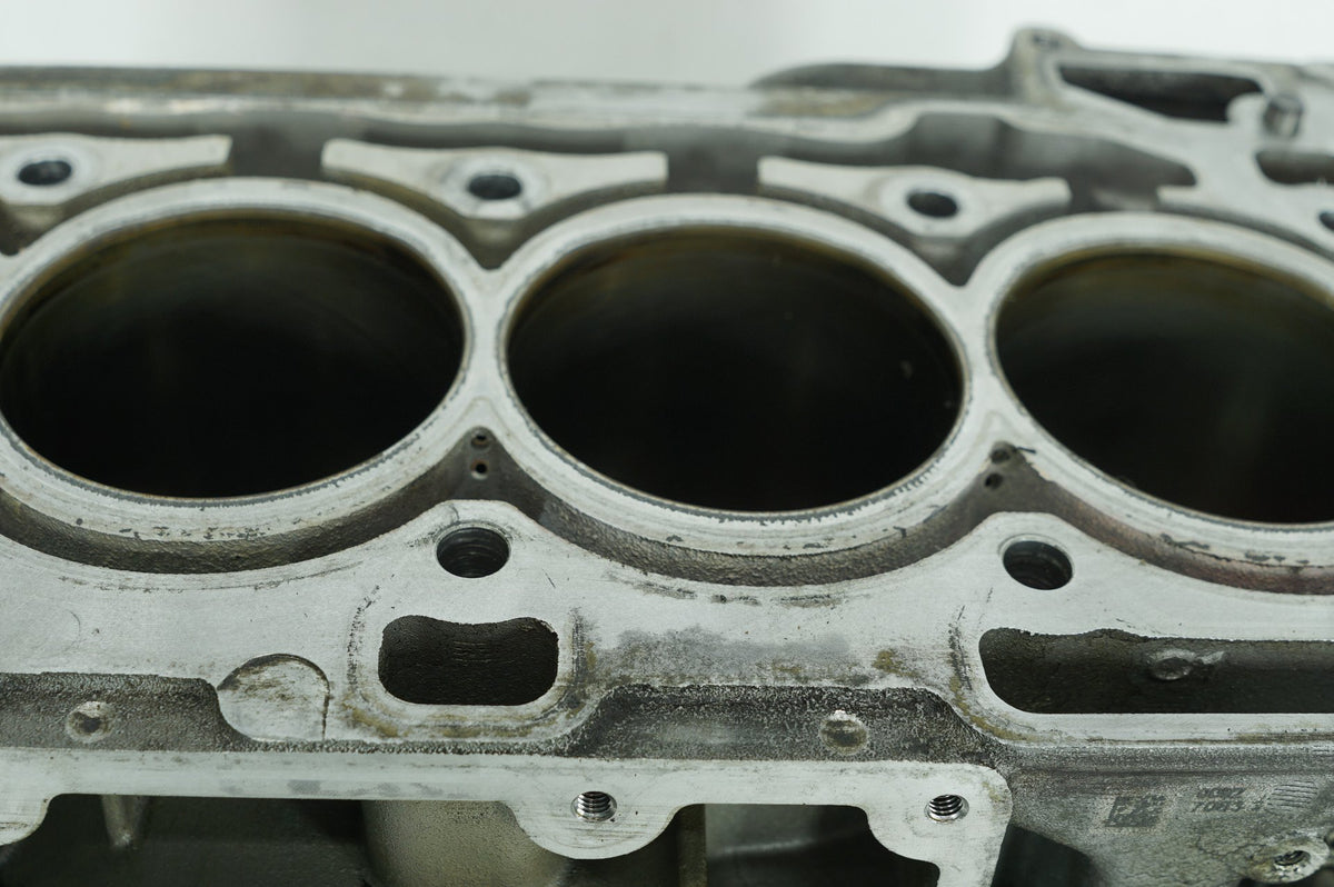 2017 Alfa Romeo Giulia TI Q4 Engine Cylinder Block Crankshaft Lower Bearing