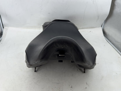 2002 Harley Heritage Softail Classic FLSTC OEM Passenger Rider Driver Seat Saddle