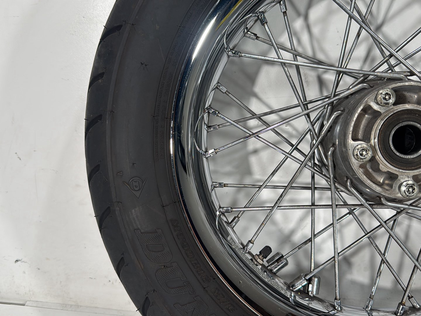 2005 Harley Electra Glide Touring Ultra FLHTCUI OEM Front Wheel Rim Tire Spoked