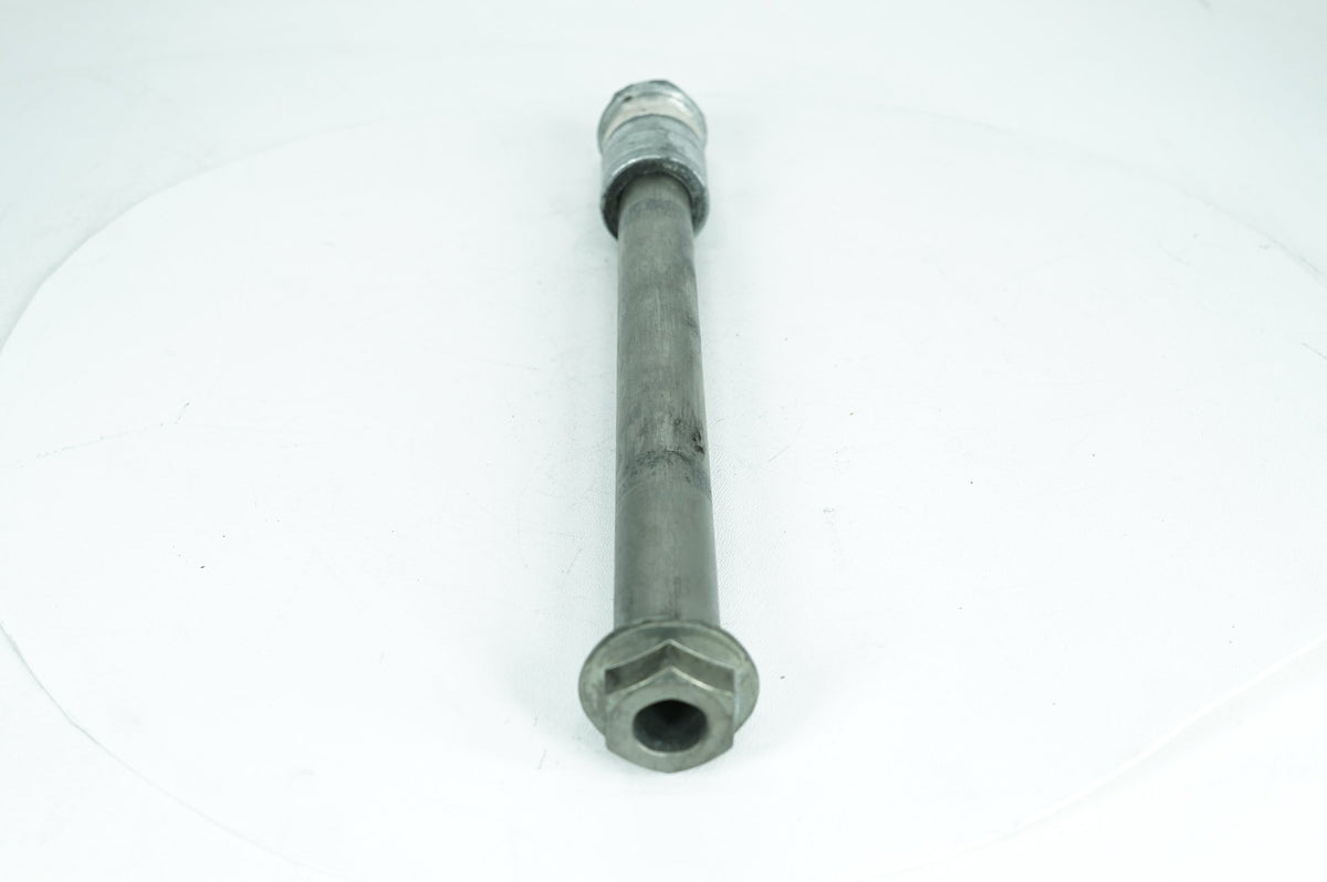 2012 - 2026 Harley-Davidson Sportster Iron 883 Rear Wheel Axle Bolt Shaft  	41176-08