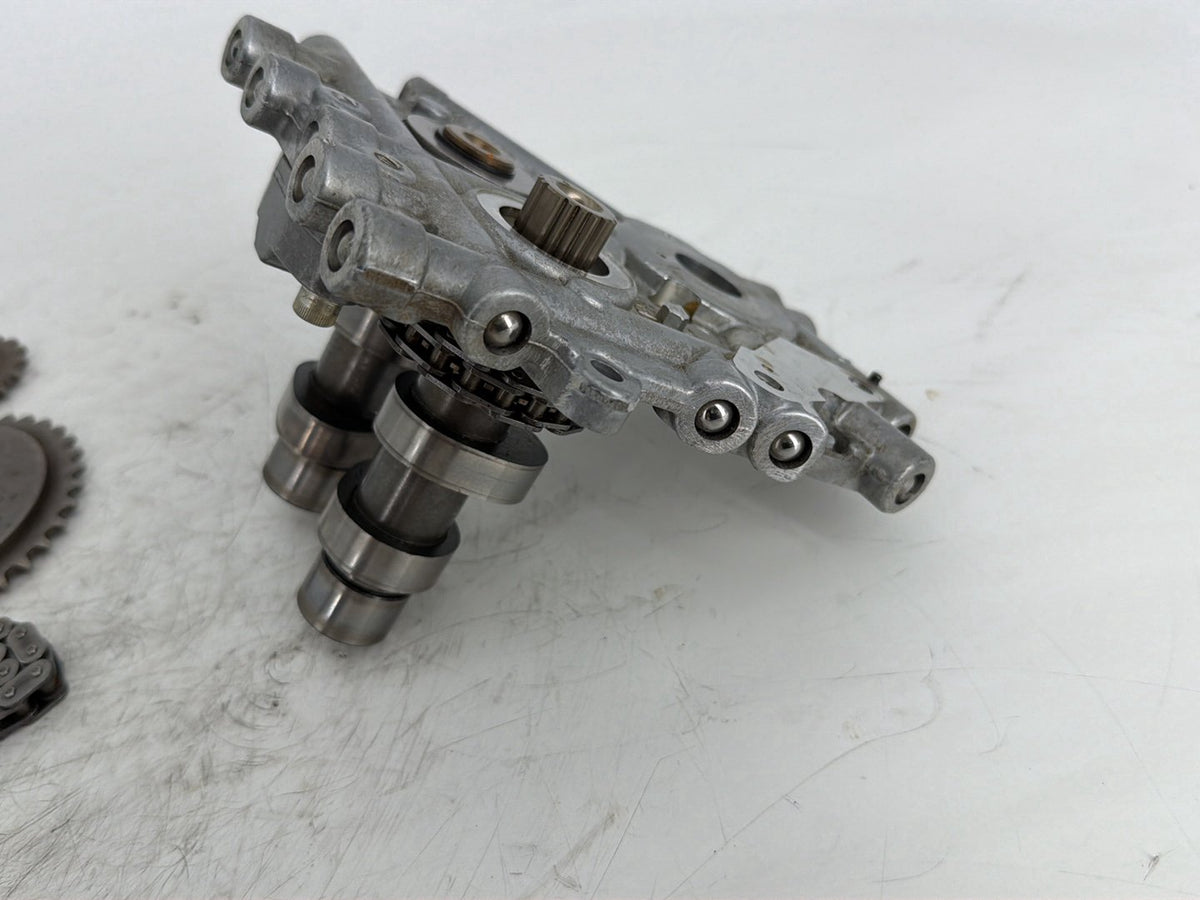 2015 Harley Electra Glide Touring Twin Cam Cam Support Camshaft Plate 25358-06