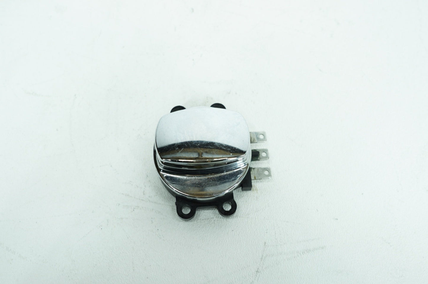 2007 - 2011 Harley-Davidson Softail Night Train Ignition Switch Cylinder Barrel Lockset NOKey 71313-96A