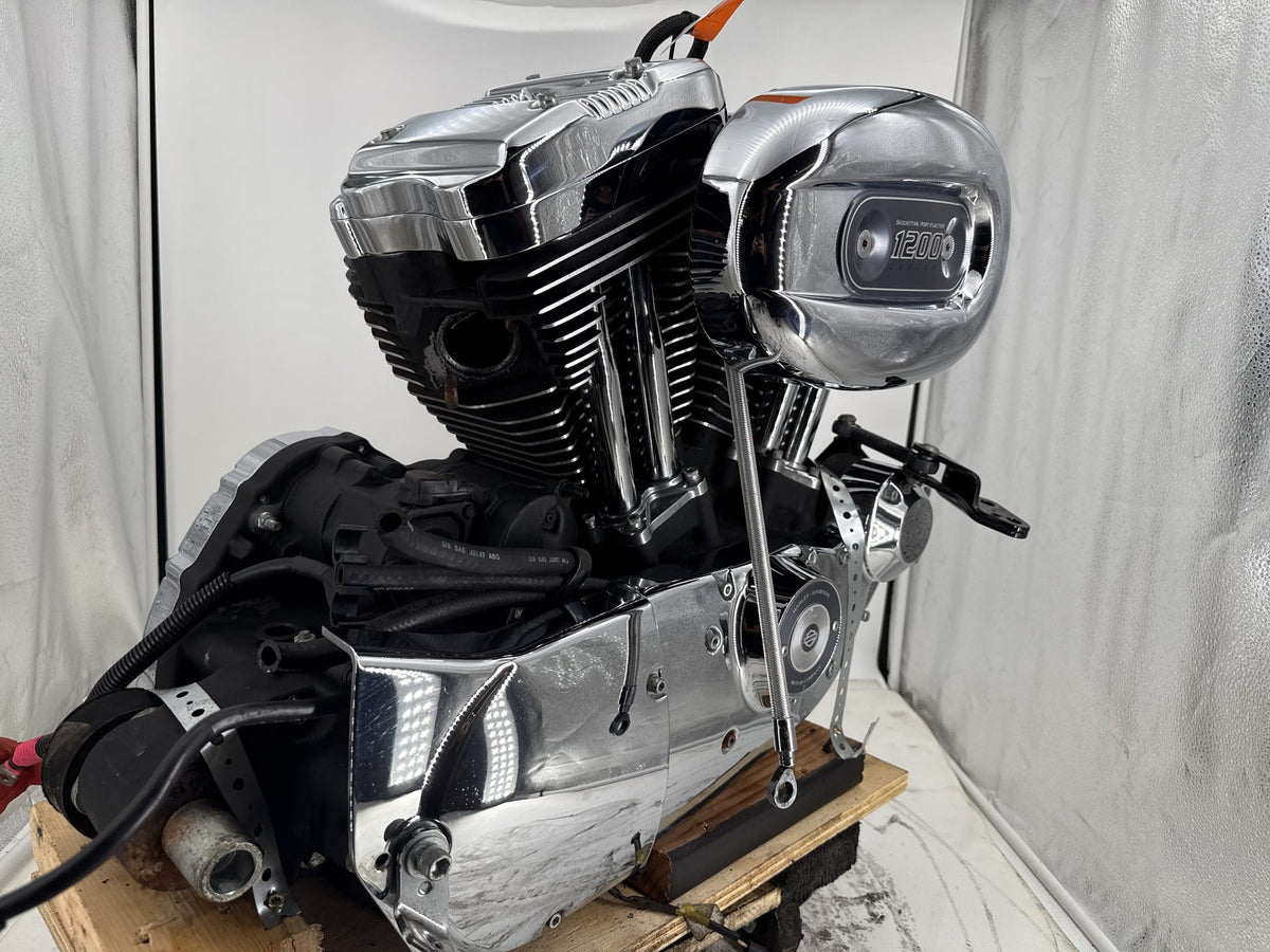 2013 Harley Sportster 1200 Custom XL1200C EFI 1200 Engine Motor Transmission 20K