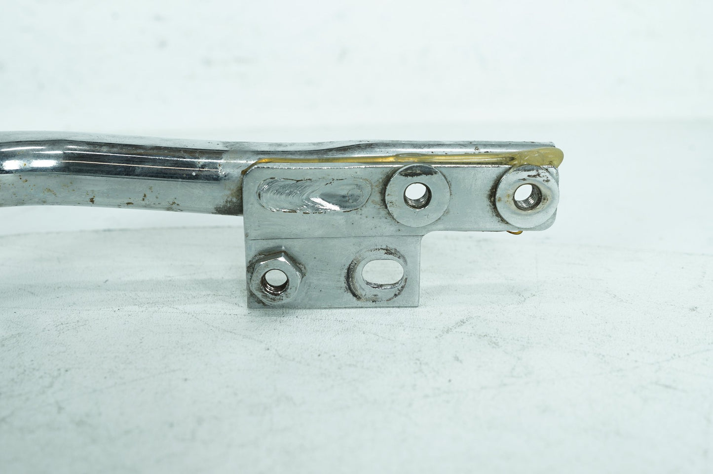 1999 - 2006 Harley-Davidson Touring Electra Ultra Classic Rear License Plate Support Bar Holder 53375-97A