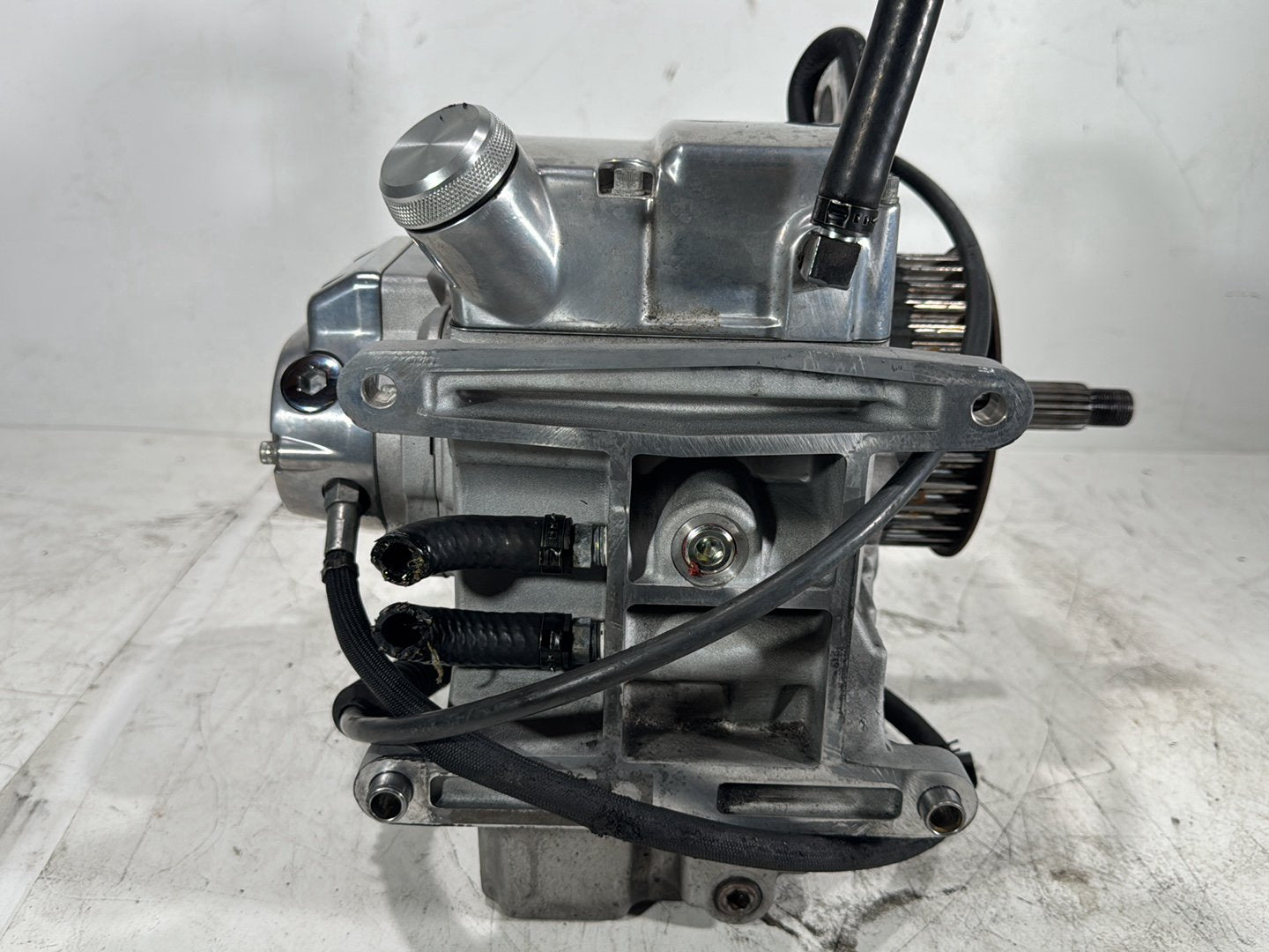 2004 Harley Dyna Super Glide FXDI OEM 5 Speed Transmission Gearbox