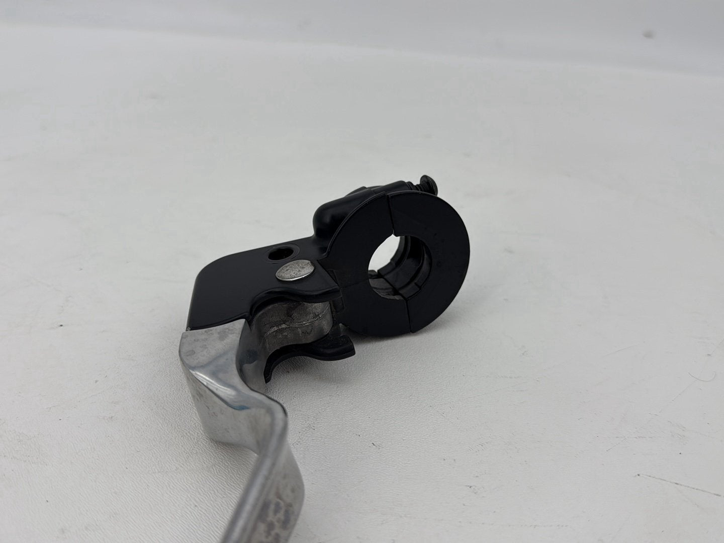 1999 - 2006 Harley-Davidson Dyna Low Rider Front Left Hand Clutch Control Lever 38608-96
