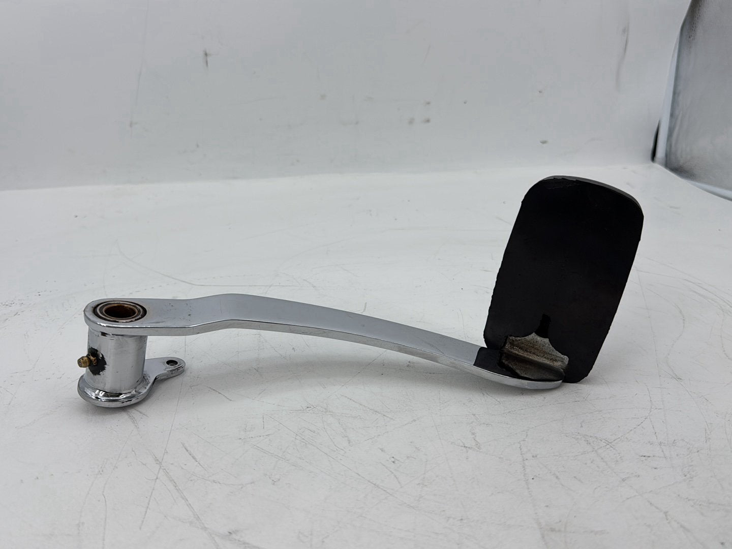 08 Harley Touring FLHTCU Electra Glide Ultra OEM Foot Brake Control Lever Pedal
