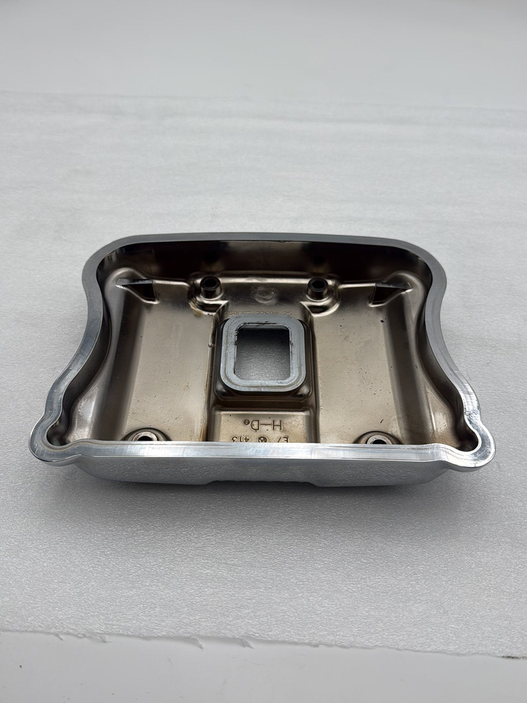 2004 - 2013 Harley-Davidson Sportster Custom Twin Cam Top Rocker Cover 17571-99 17581-04