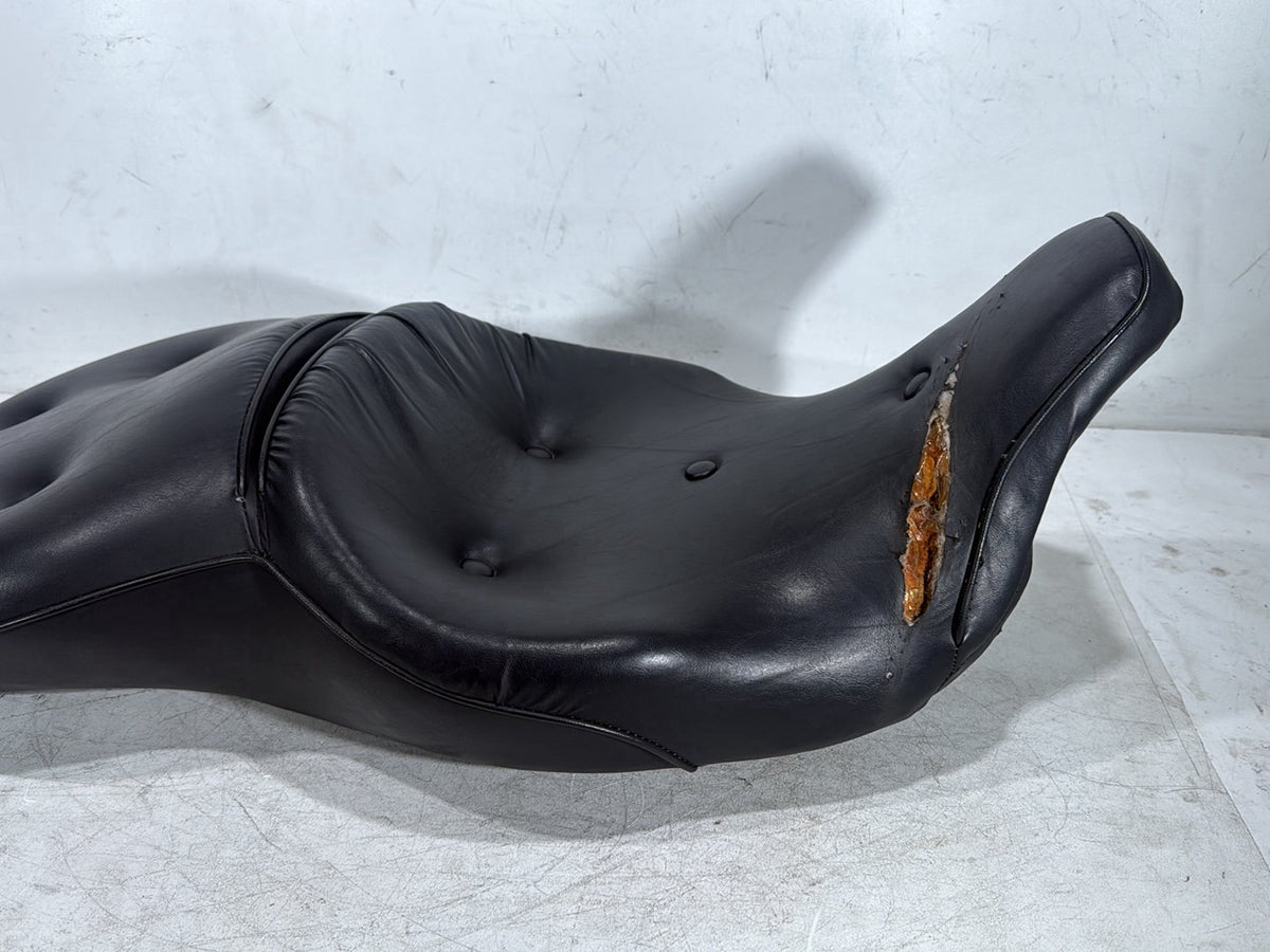 07 Harley Street Glide Touring FLHX OEM Passenger Rider Driver Seat Saddle TORN