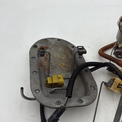 2007 - 2012 Harley-Davidson Dyna Street Bob Gas Gasoline Fuel Petrol Pump Sending  	61016-04B