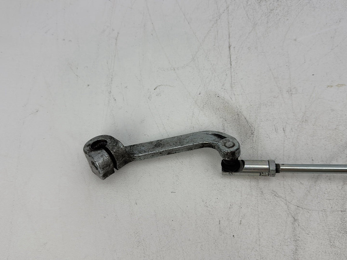2017 Harley Road Glide Touring FLTRXS OEM Gear Shifter Lever Arm w/ Rod linkage