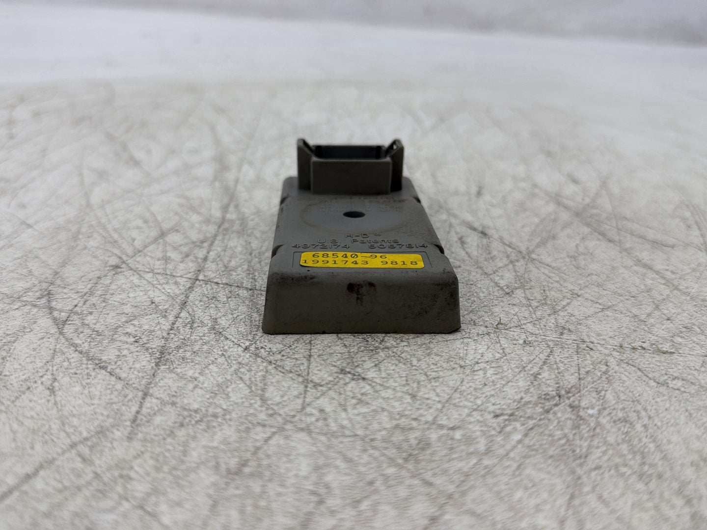 1998 Harley Touring FLHTCUI Electra Glide Ultra OEM Turn Signal Module Canceller TSM