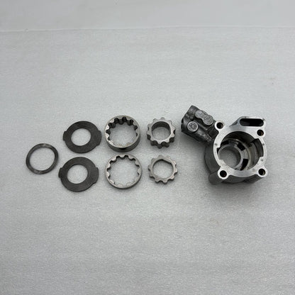 2012 - 2018 Harley-Davidson Dyna Switchback Twin Cam Engine Oil Pump Cover 26277-06  	25675-06
