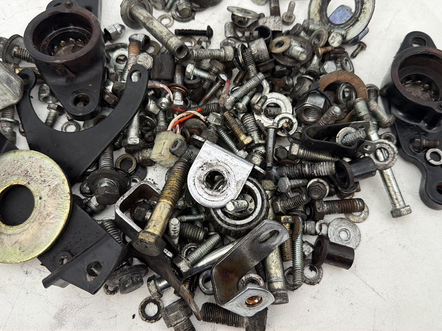 1984 - 1998 Harley-Davidson Touring Electra Glide Classic Hardware Bolts Nuts & Brackets w/ Left Right Fork Swingarm Brackets