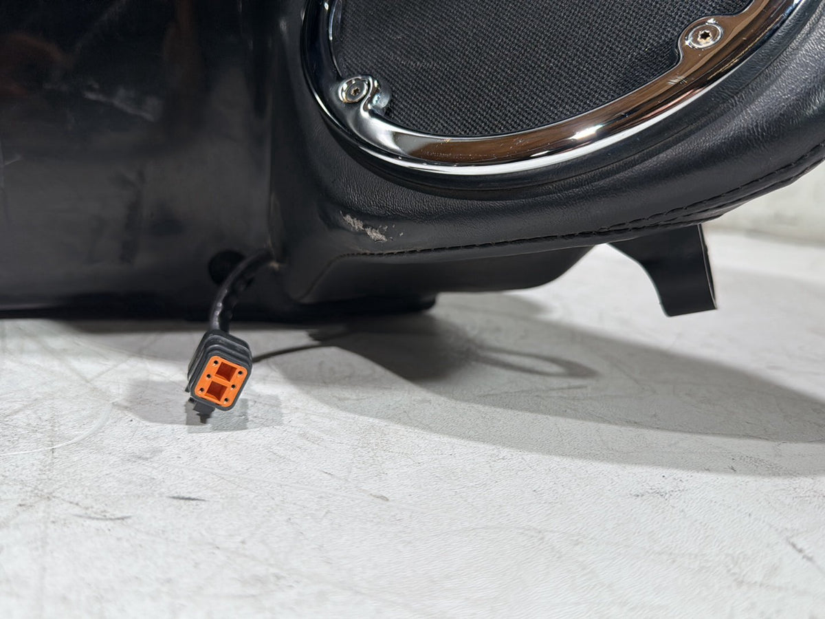 2008 Harley Electra Glide Touring Ultra OEM Pass Backrest Tour Pak Luggage NOKey