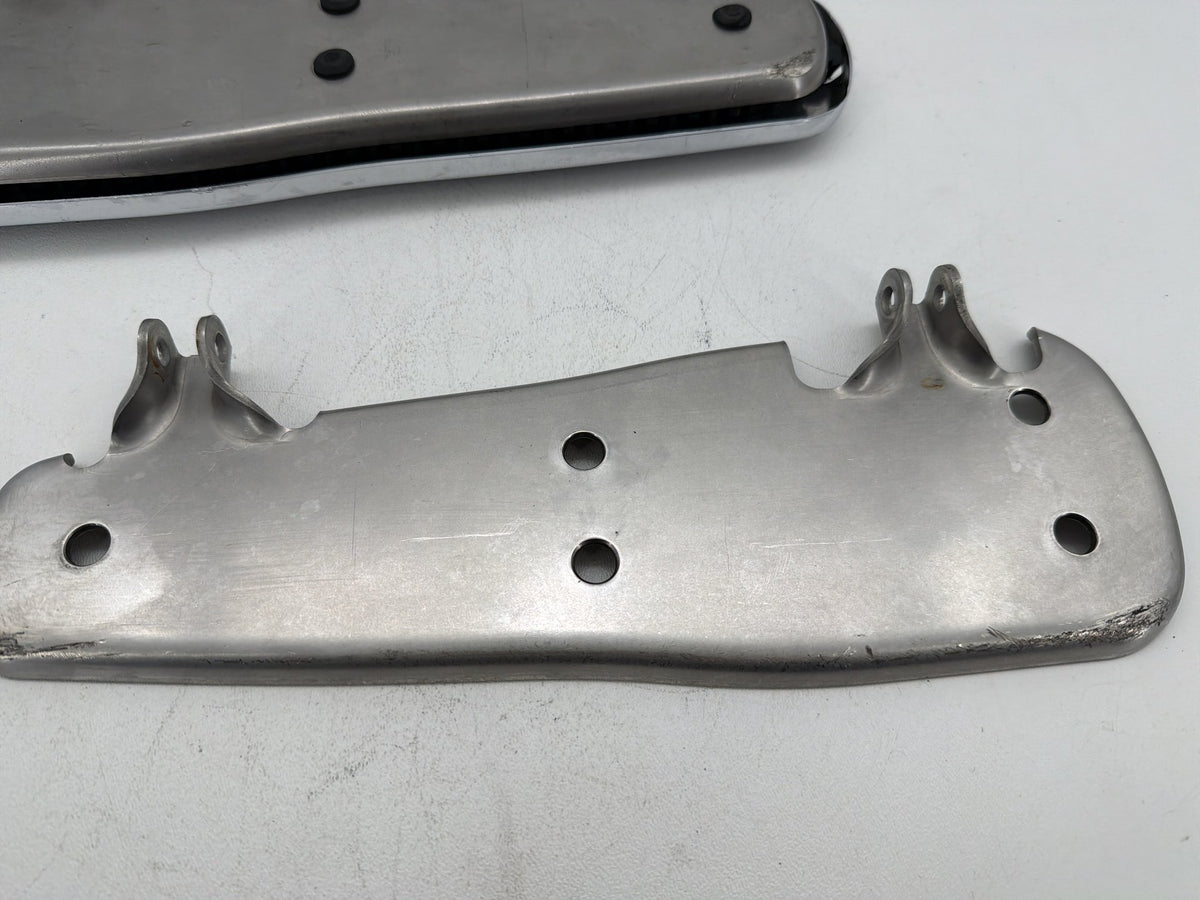 2011 Harley Softail Deluxe FLSTN OEM Left Right Driver Floorboard Foot Rest Pads
