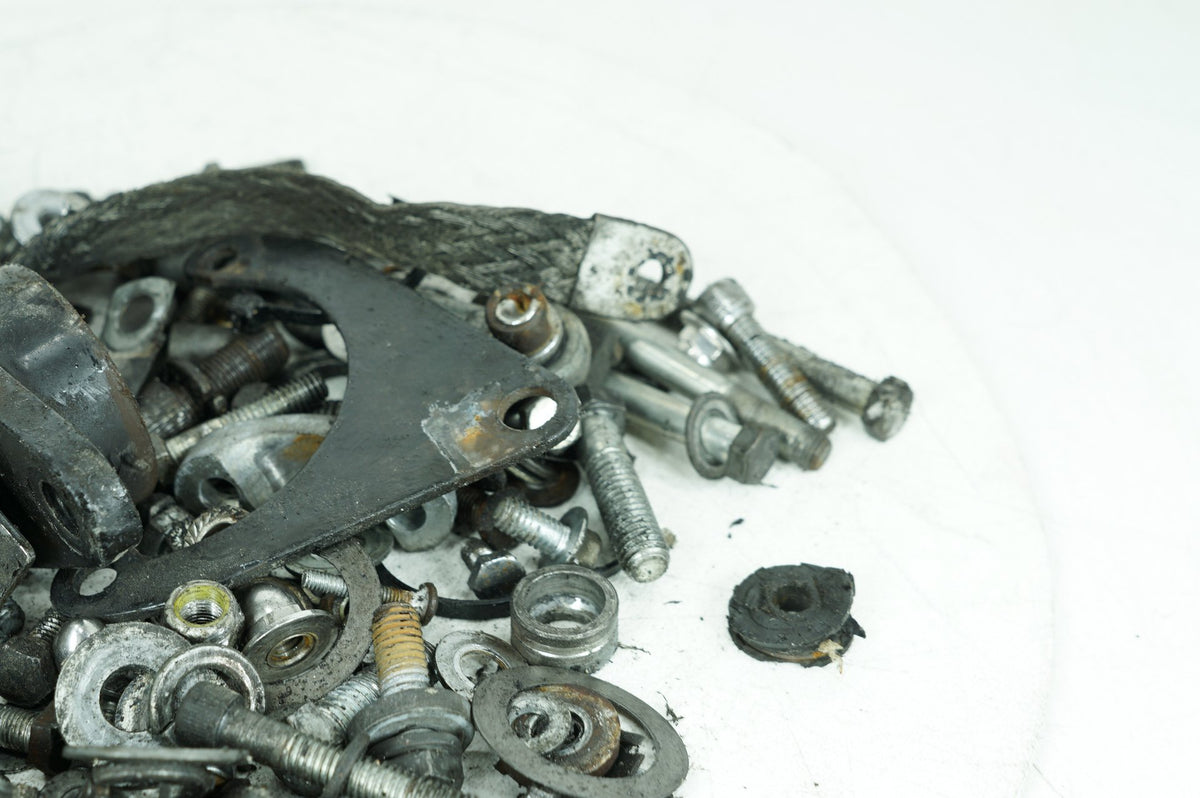 1992 Harley-Davidson Touring FLHS - Hardware Bolts Nuts & Brackets